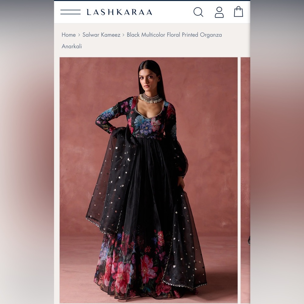 Lashkaraa Black Multicolor Floral Printed Organza Anarkali